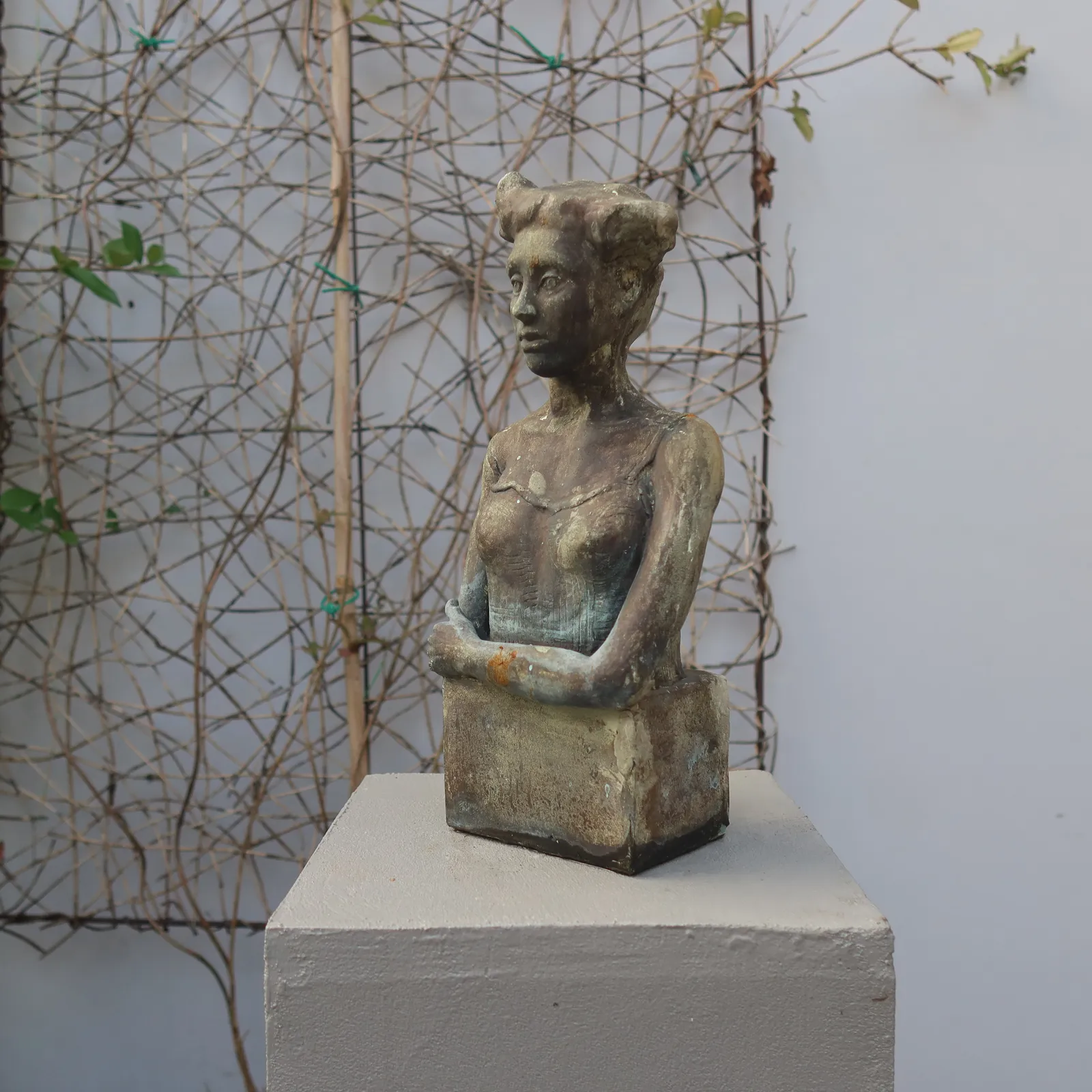 Sculpture by Michèle Vander Elst