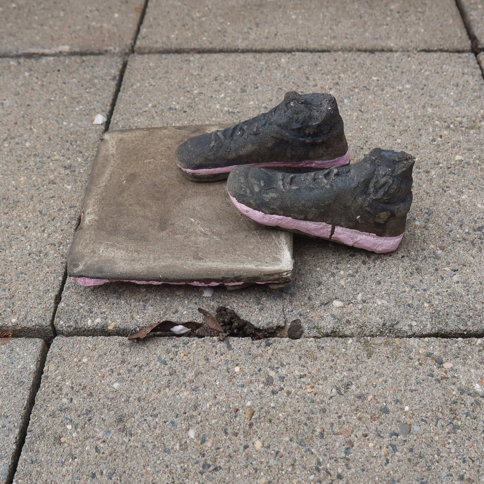 Sculpture by Michèle Vander Elst