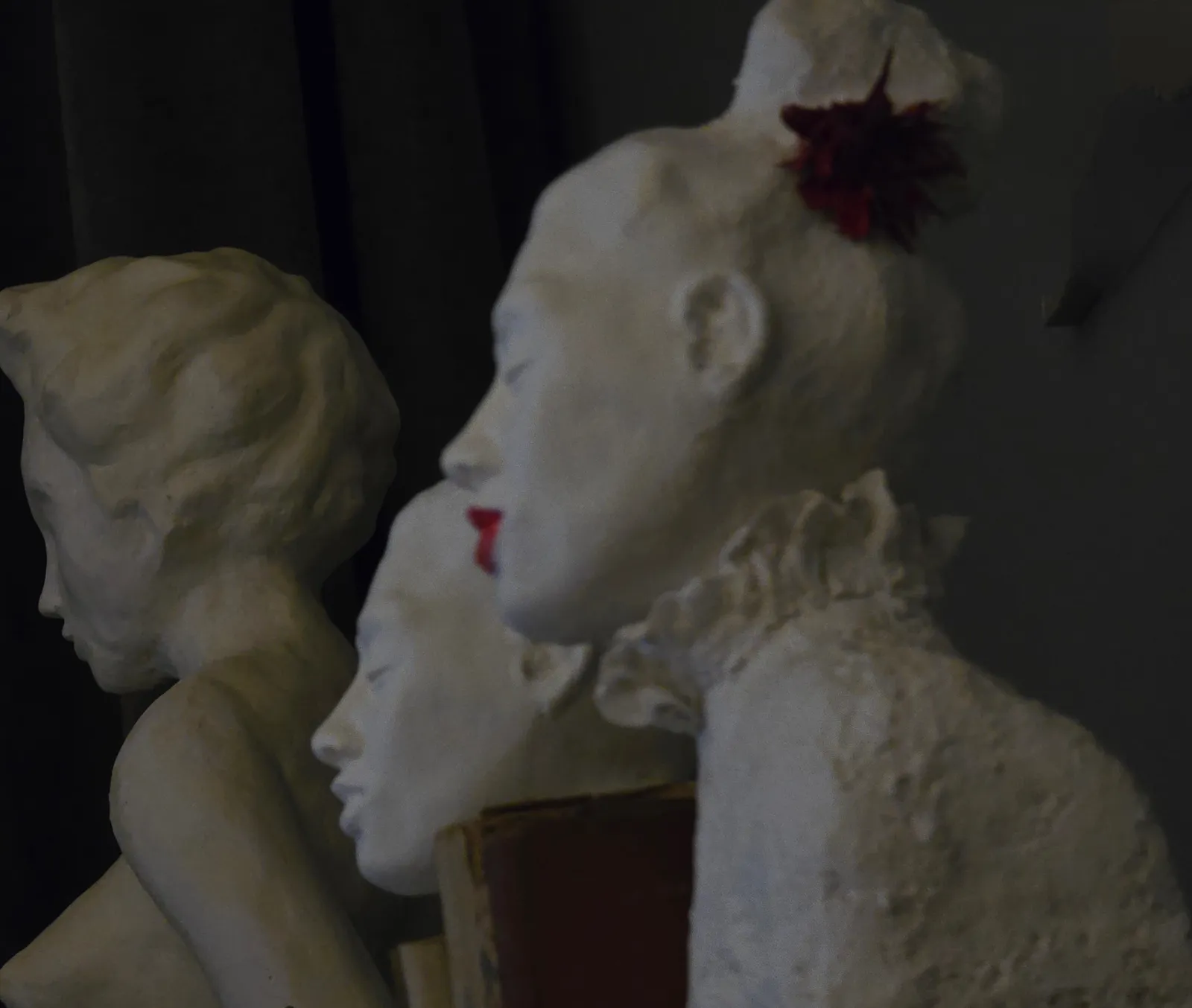 Sculpture by Michèle Vander Elst